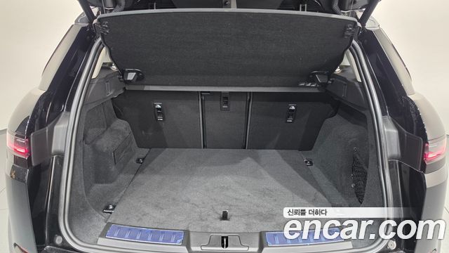 Land Rover Range Rover Evoque 2025 — photo 20