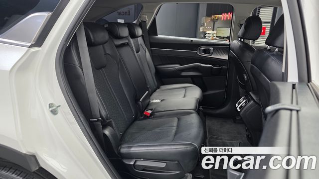 Kia Sorento 2022 — photo 18