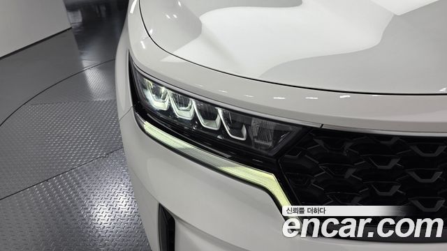 Kia Sorento 2022 — photo 8