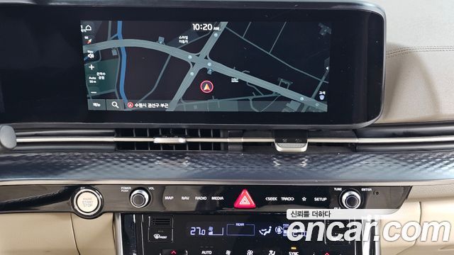 Kia Canival 2021 — photo 13