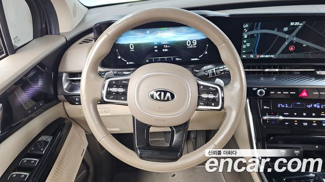 Kia Canival 2021 — photo 14