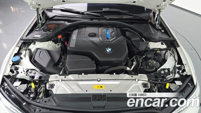 BMW 3-Series 2022 — photo 6