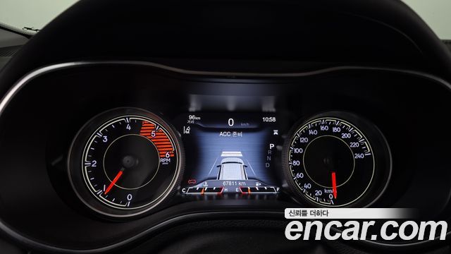 Jeep Cherokee 2019 — photo 8