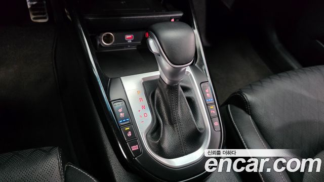 Kia K3 2023 — photo 12
