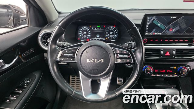 Kia K3 2023 — photo 19