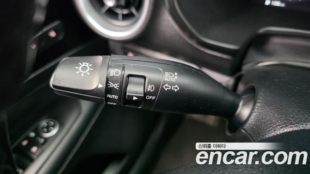 Kia K3 2023 — photo 30