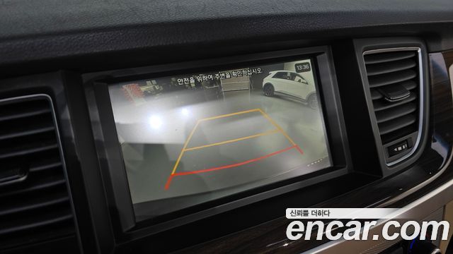 Genesis G80 2019 — photo 22
