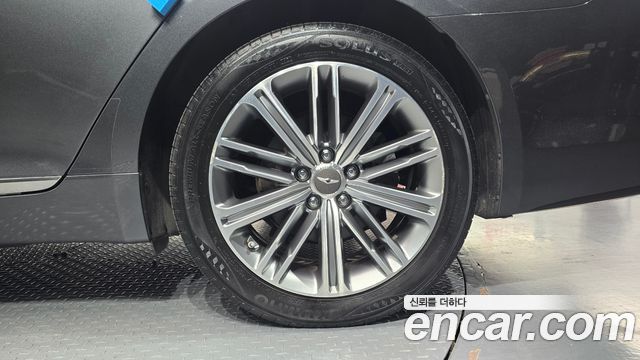 Genesis G80 2019 — photo 7