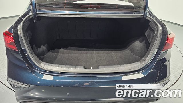 Kia K3 2019 — photo 26