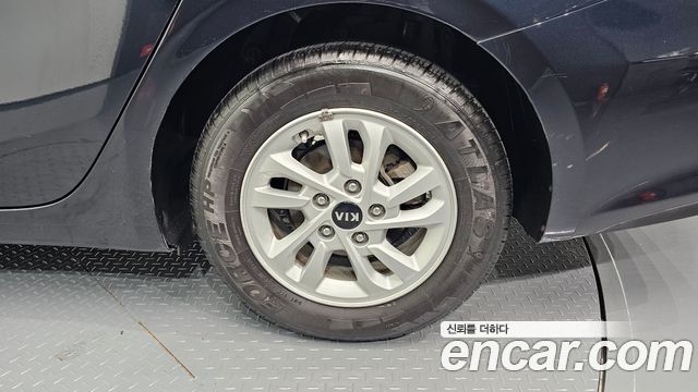 Kia K3 2019 — photo 7