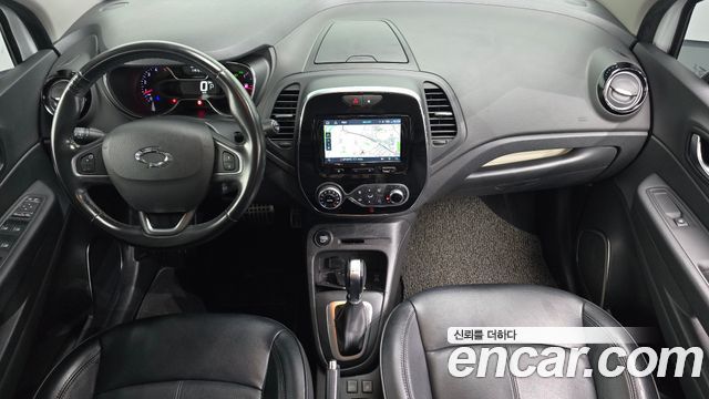 Renault Korea QM3 2019 — photo 10
