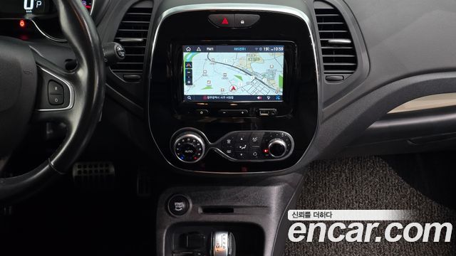 Renault Korea QM3 2019 — photo 20