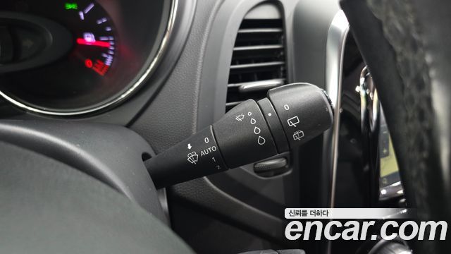 Renault Korea QM3 2019 — photo 27