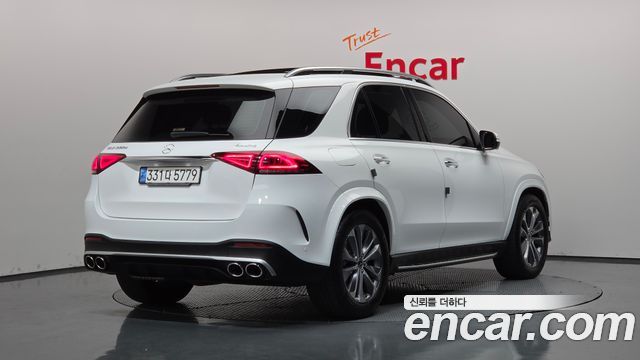 Mercedes-Benz GLE-Class 2022 — photo 2