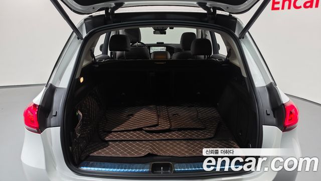 Mercedes-Benz GLE-Class 2022 — photo 20
