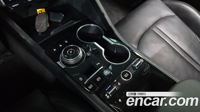 Kia K5 2023 — photo 12