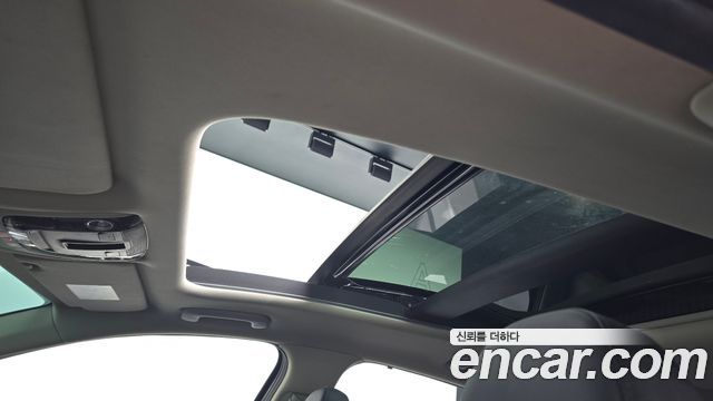 Kia K5 2023 — photo 23