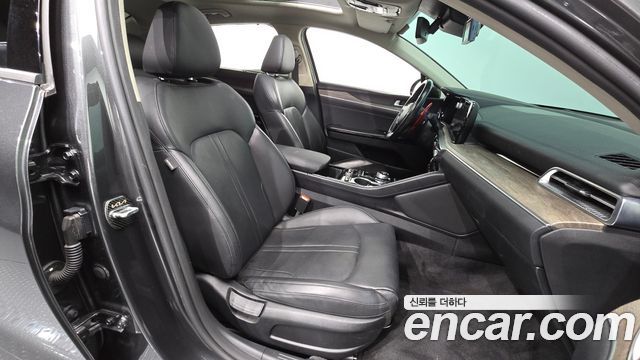 Kia K5 2023 — photo 16