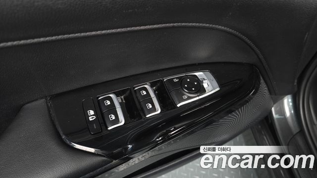 Kia K5 2023 — photo 29