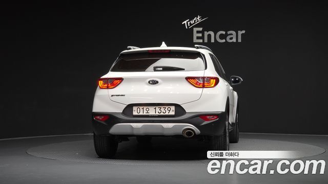 Kia Stonic 2018 — photo 4