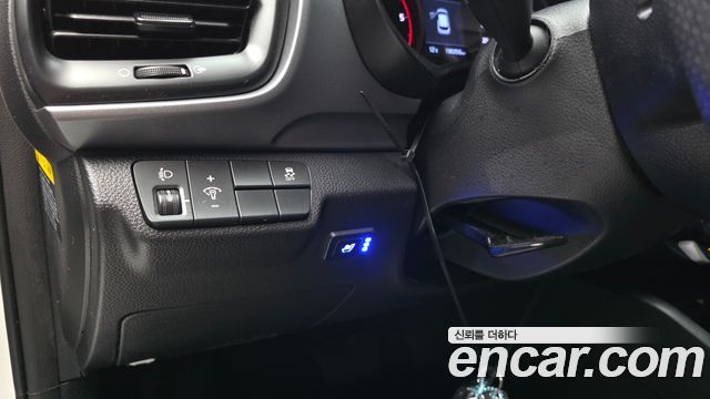 Kia Stonic 2018 — photo 22