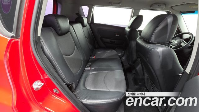 Kia Soul 2011 — photo 17