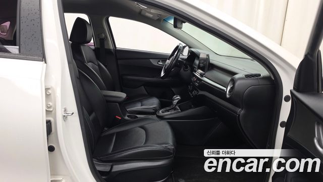 Kia K3 2019 — photo 11