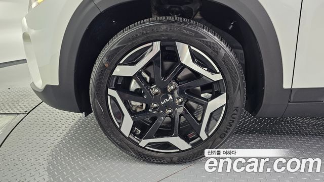 Kia Seltos 2023 — photo 5