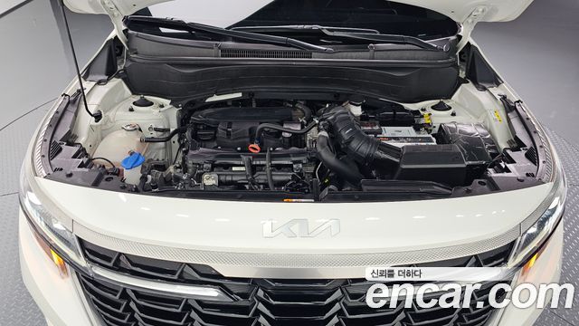 Kia Seltos 2023 — photo 6