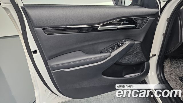 Kia Seltos 2023 — photo 14
