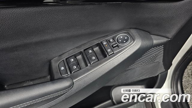 Kia Seltos 2023 — photo 28