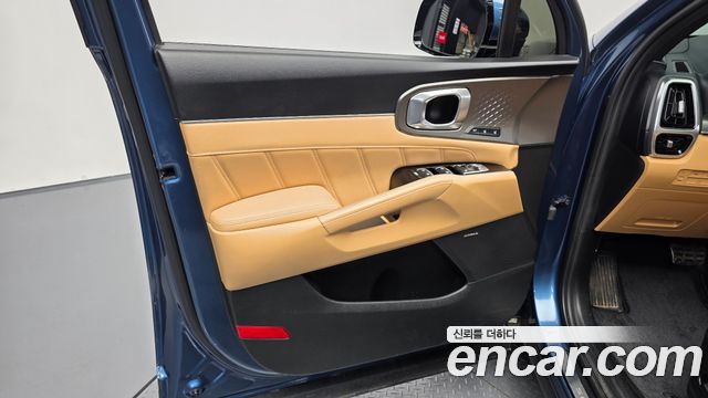 Kia Sorento 2021 — photo 14