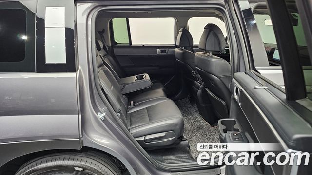 Hyundai Santafe 2024 — photo 17
