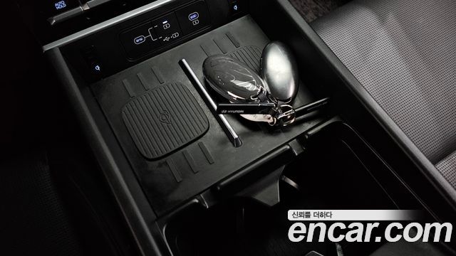 Hyundai Santafe 2024 — photo 22