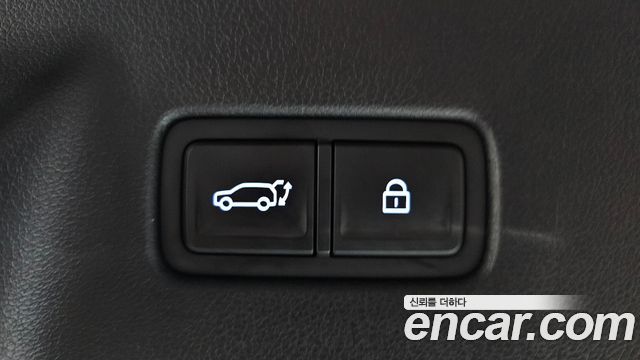 Hyundai Santafe 2024 — photo 24