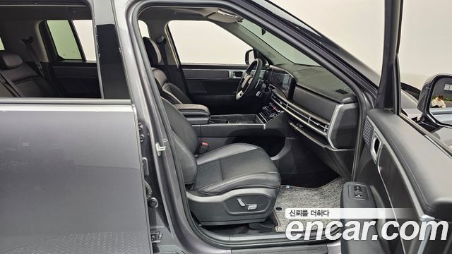 Hyundai Santafe 2024 — photo 16