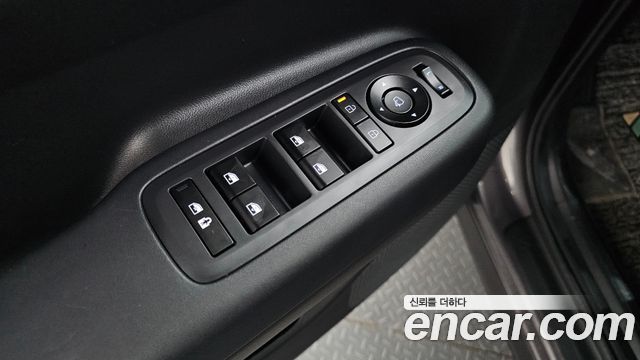 Hyundai Santafe 2024 — photo 29