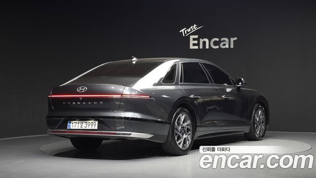 Hyundai Grandeur 2023 — photo 2
