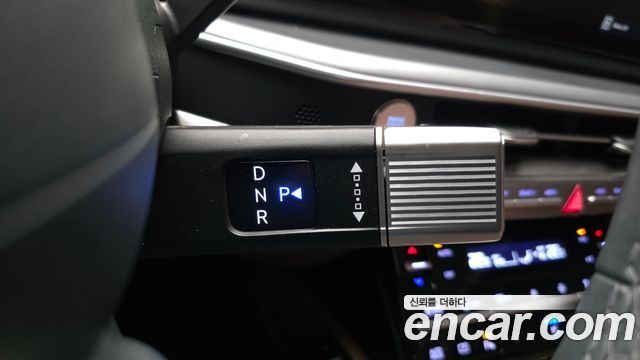 Hyundai Grandeur 2023 — photo 12