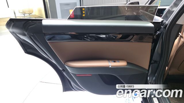 Hyundai Grandeur 2023 — photo 15