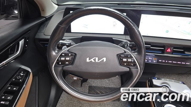 Kia EV6 2022 — photo 13