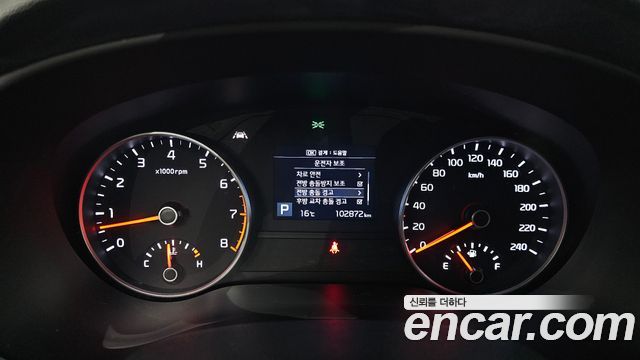 Kia Sportage 2019 — photo 8