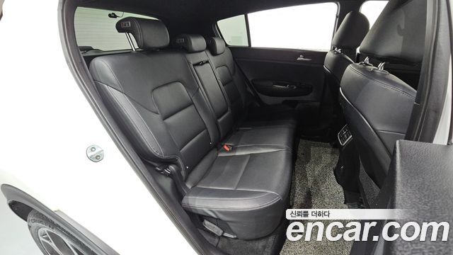 Kia Sportage 2019 — photo 11