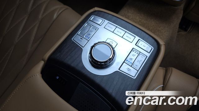 Genesis G80 2025 — photo 24