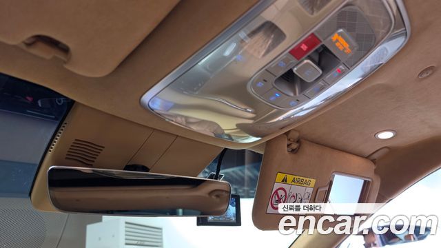Genesis G80 2025 — photo 32