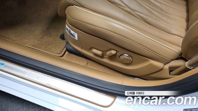 Genesis G80 2025 — photo 35