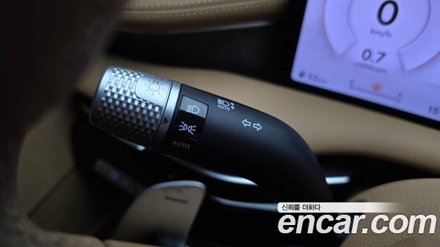 Genesis G80 2025 — photo 37