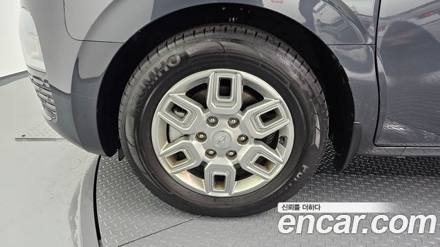 Hyundai Staria 2023 — photo 5
