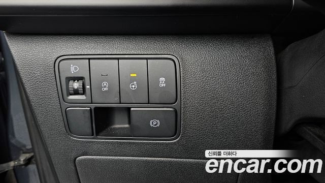 Hyundai Staria 2023 — photo 22