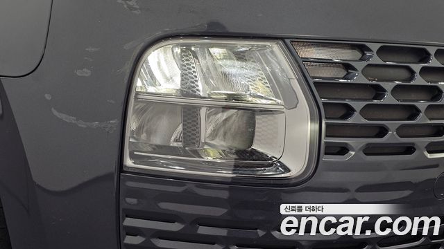Hyundai Staria 2023 — photo 8